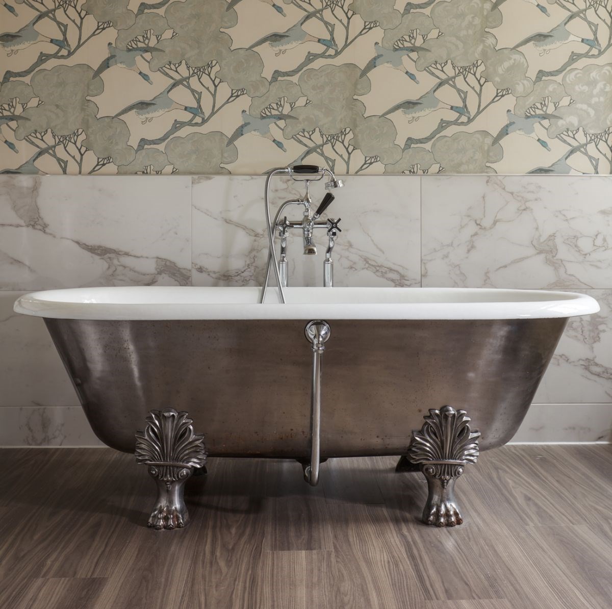 Room 15 bathroom