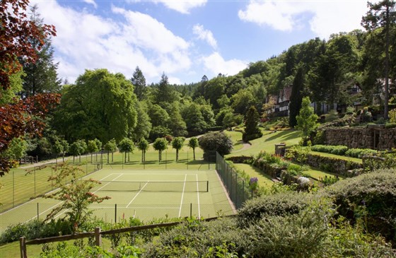 Tennis court