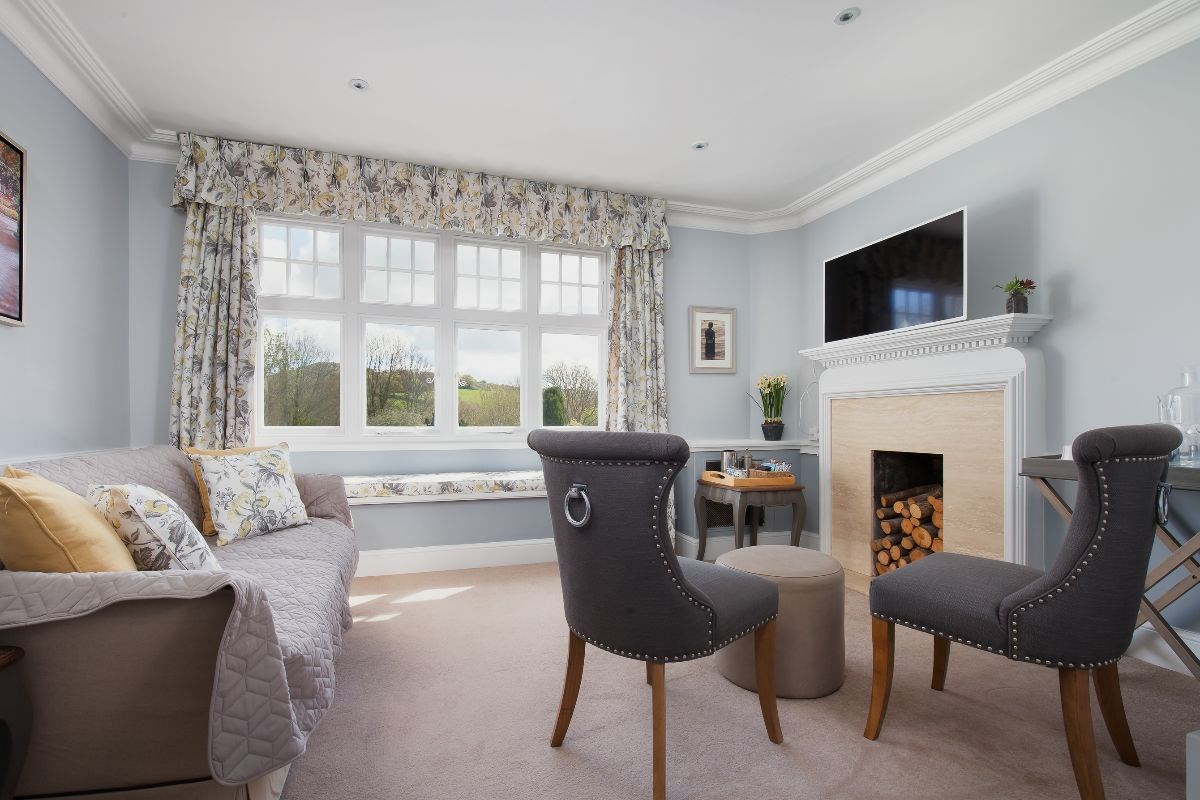 Luxury Suites