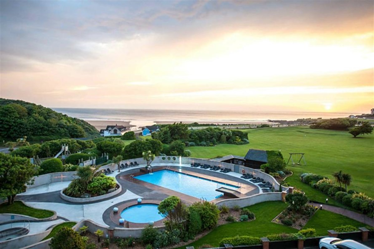 The Bay Lido