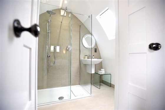 Meadow Nook - bathroom
