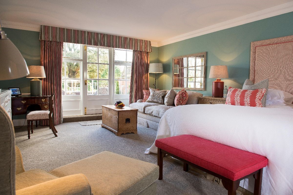 Estate Room