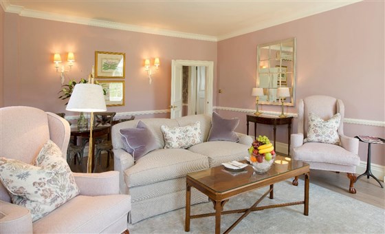 Hotel Suite