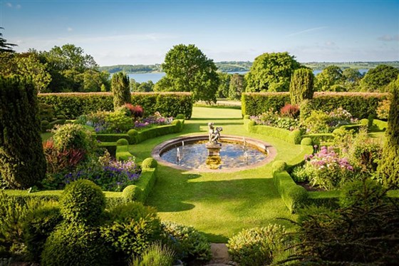Garden overlooking Rutland Water