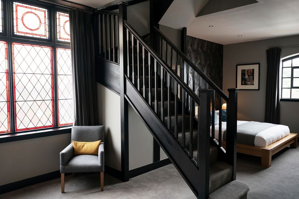 Riverview Suite 