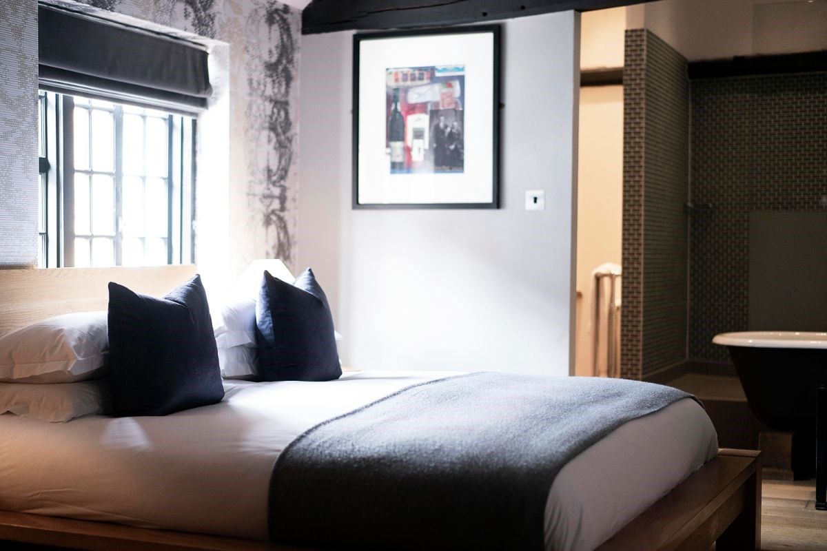 Studio Suite - Taylors Port 