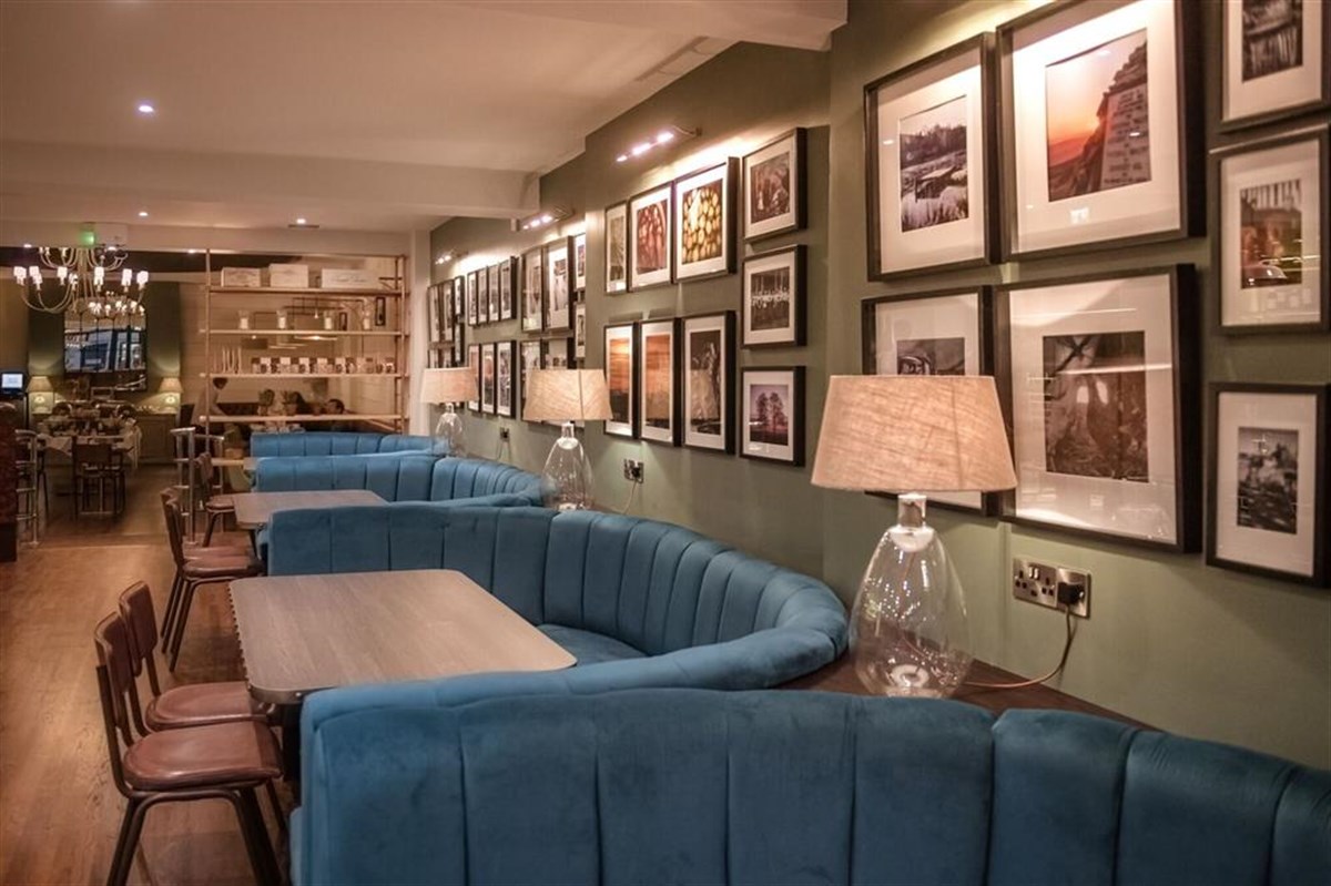 BRAZZ: ristorante, bar, caffetteria
