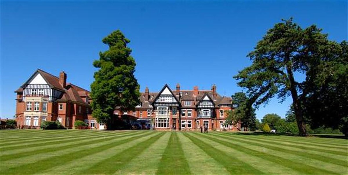 Woodlands Park Hotel in Surrey