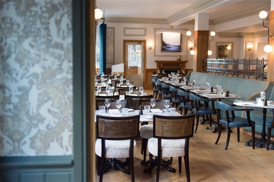 Bistro 