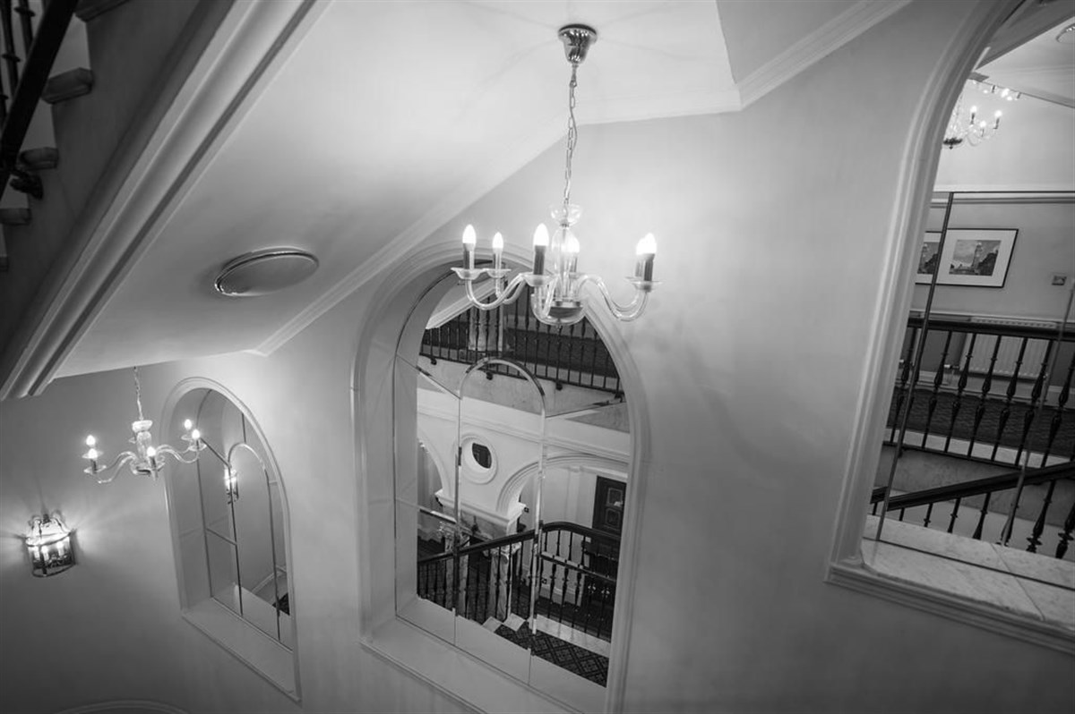 Macdonald Burlington Hotel