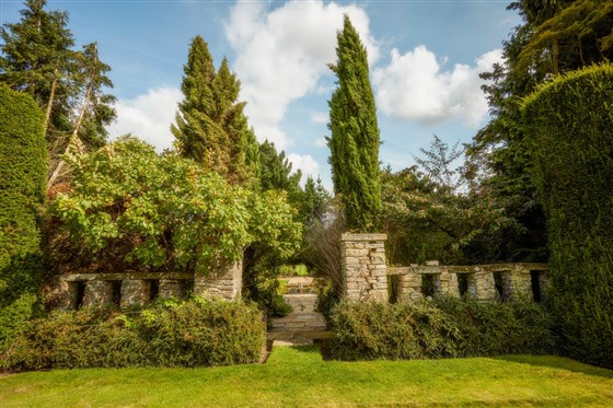Mallory Court