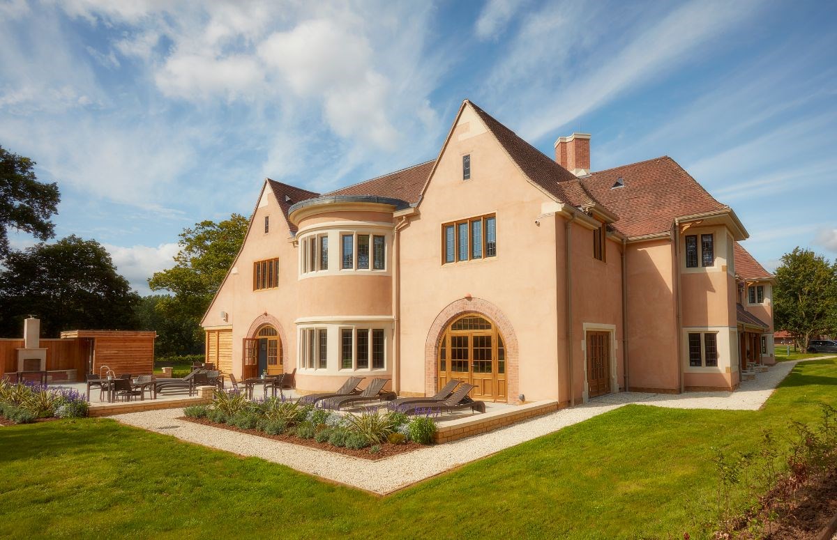 Mallory Court