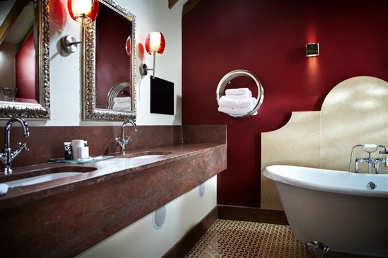 Cosy bathroom