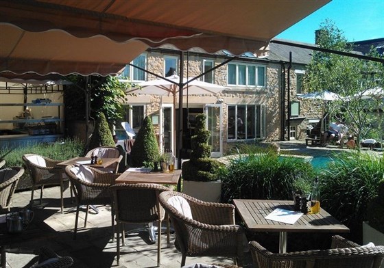Poolside Dining