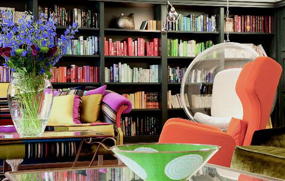 Hotel Library