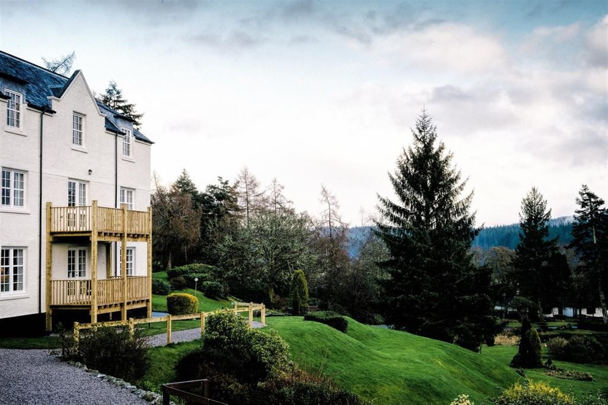 Macdonald Forest Hills Hotel & Resort
