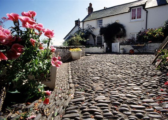 The cobbled street