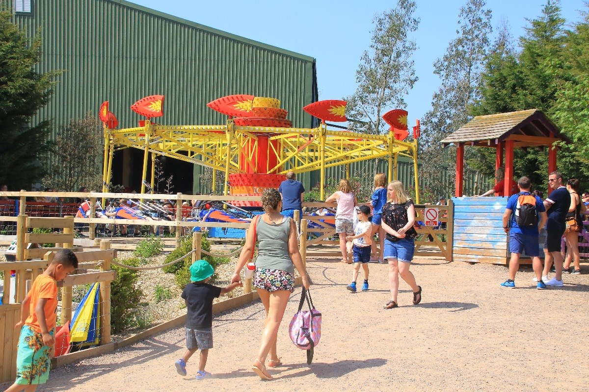 Twinlakes Park