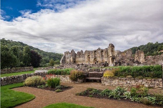 Rievaulx Abbey<span style='font-size:8px;'>®English Heritage</span>