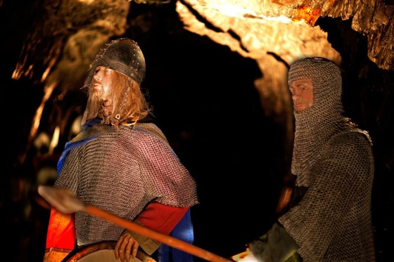 Enjoy tales of King Arthur and other ancient Welsh legends