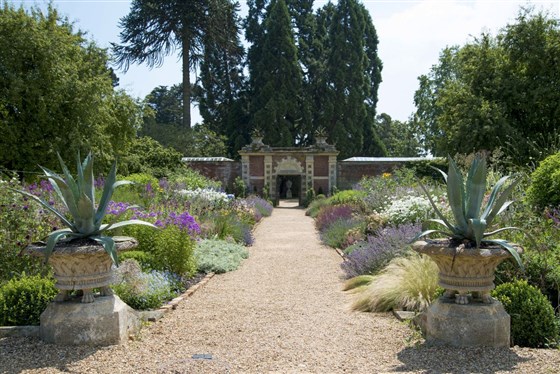Somerleyton gardens 