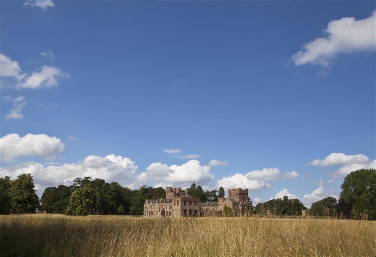 Oxburgh Hall, Norfolk <span style='font-size:8px;'>®National Trust Images/Chris Lacey</span>