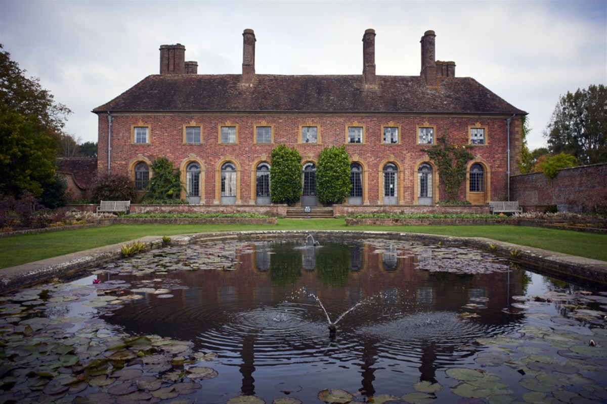 Barrington Court Gardens