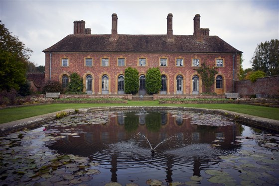 Barrington Court Gardens