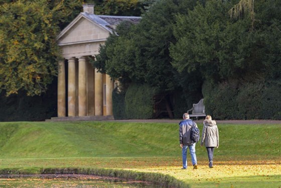 Fountains Abbey y Studley Royal Water Garden <span style='font-size:8px;'>┬®National Trust Images/Chris Lacey</span>