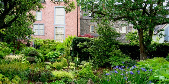 Broughton House & Garden <span style='font-size:8px;'> ® The National Trust for Scotland </span>