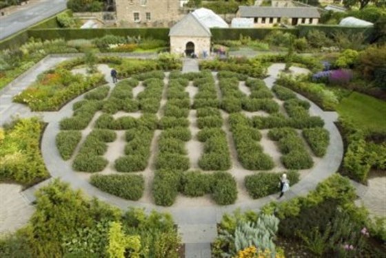 Queen Mothers Memorial Garden Images courtesy of Royal Botanic Garden Edinburgh