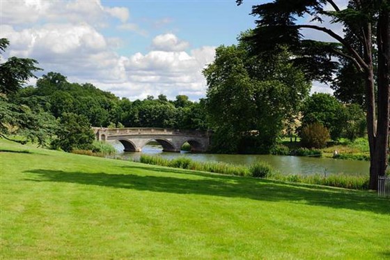 East Lawn
