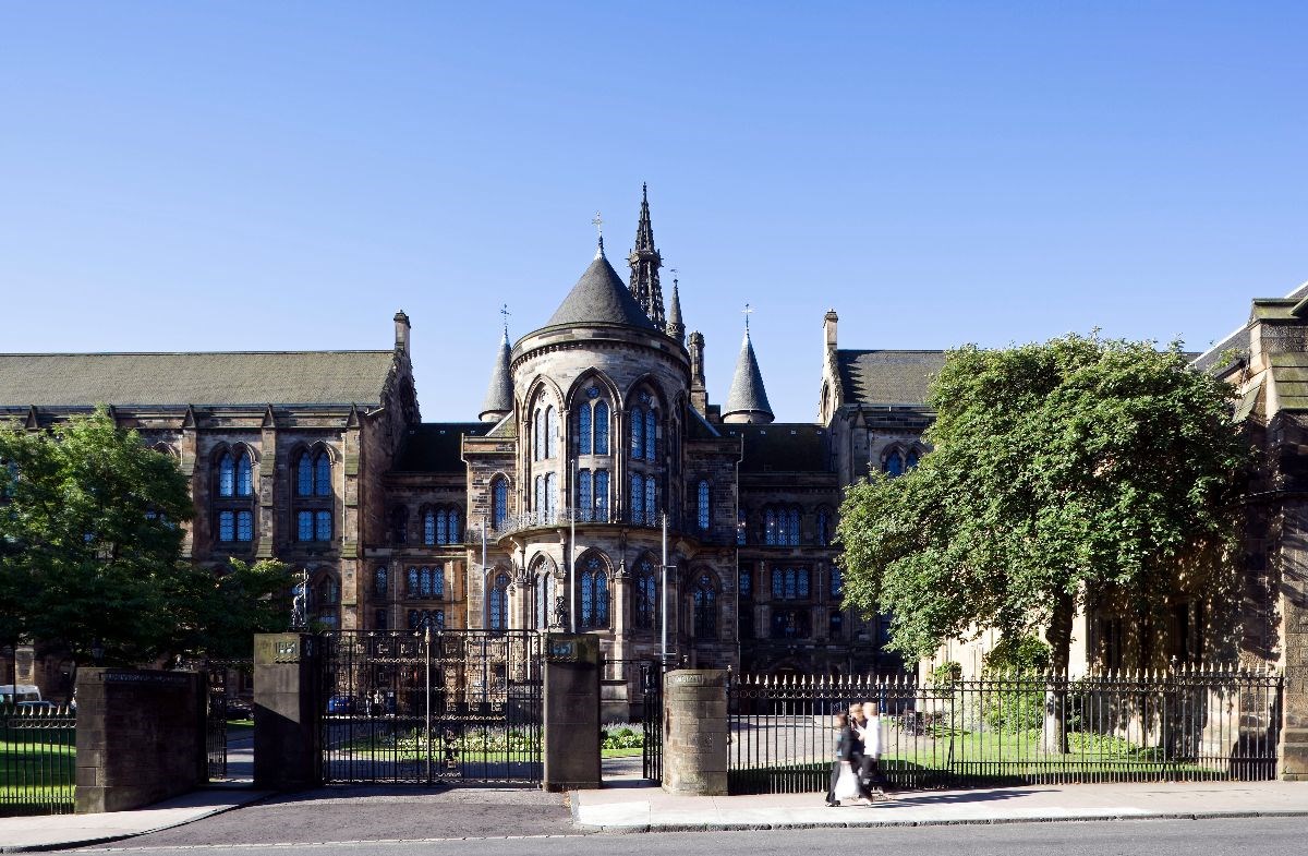 The Hunterian Museum  <span style='font-size:8px;'> The Hunterian Museum ® The Hunterian, University of Glasgow 2015. </span>