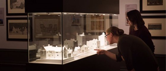 The Hunterian Museum  <span style='font-size:8px;'> The Hunterian Museum ® The Hunterian, University of Glasgow 2015. </span>