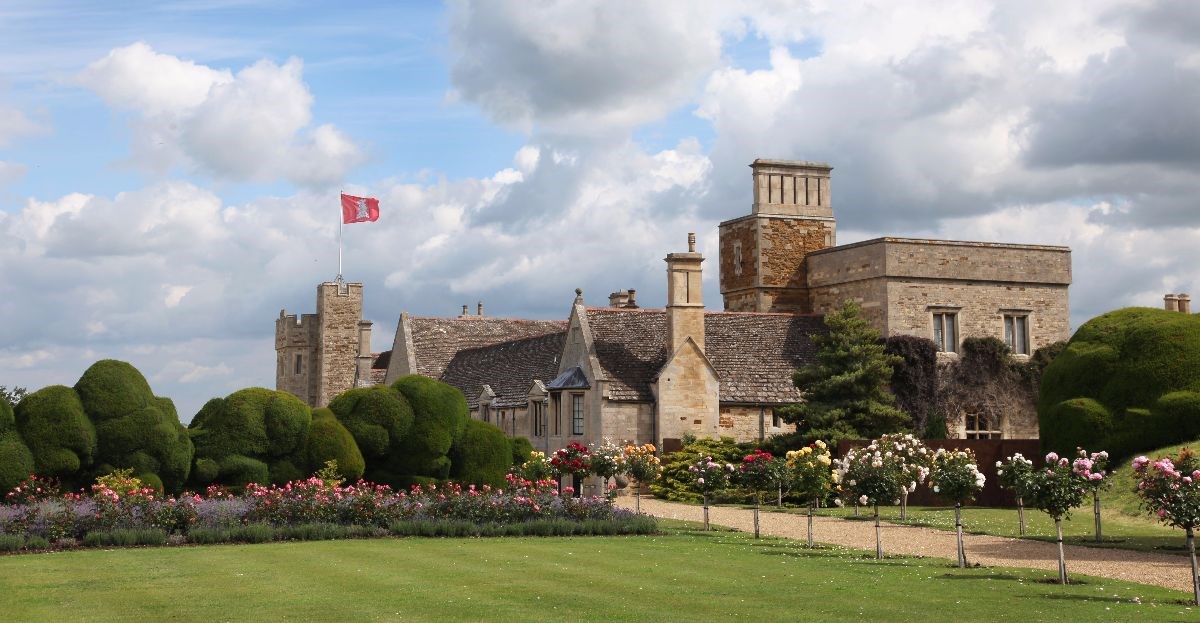  Rockingham Castle Estate <span style='font-size:8px;'> Image courtesy Rockingham Castle Estate </span>