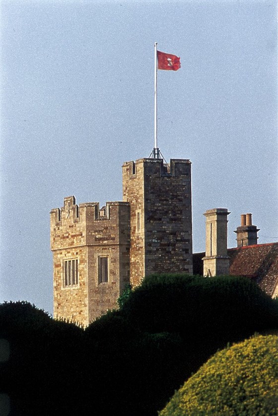  Rockingham Castle Estate <span style='font-size:8px;'> Image courtesy Rockingham Castle Estate </span>