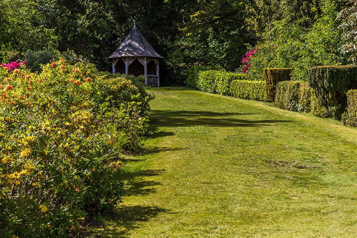 Muncaster Castle <span style='font-size:8px;'> accredited to Muncaster Castle & Pennington Hotels </span>