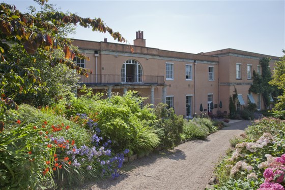 The house and garden at Killerton, Devon, in August <span style='font-size:8px;'>®National Trust Images/Chris Lacey</span>