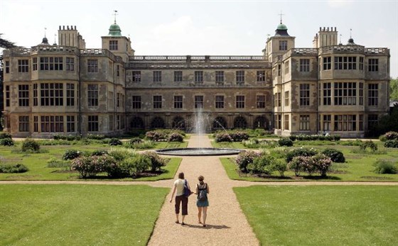 Audley End <span style='font-size:8px;'>®Patrimonio Inglés</span>