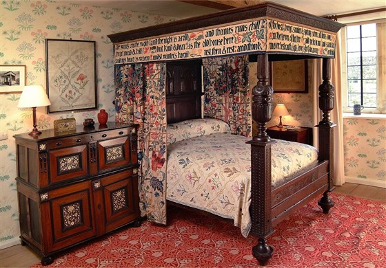 William Morris' bed