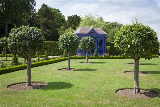 Hanbury Hall and Gardens, Worcestershire <span style='font-size:8px;'>®National Trust Images/Jonathan Buckley</span>