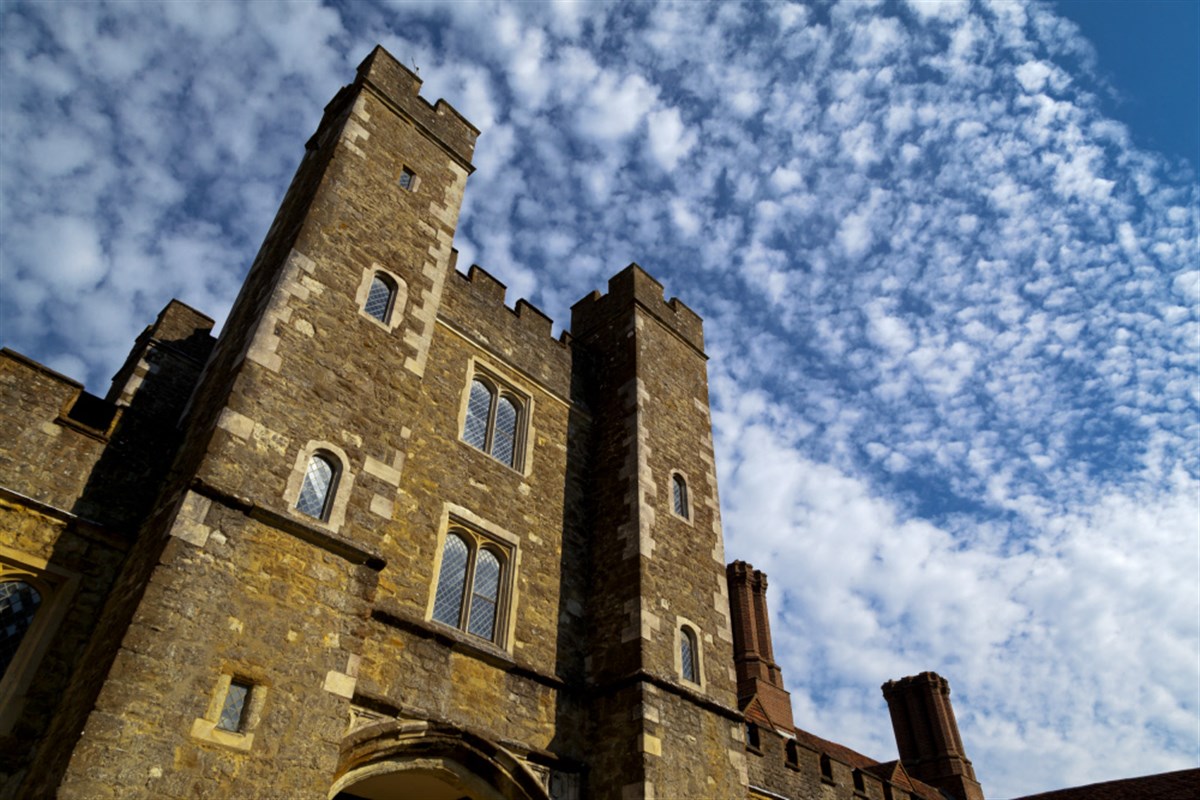 Knole, Kent <span style='font-size:8px;'>®National Trust Images/Robert Morris</span>