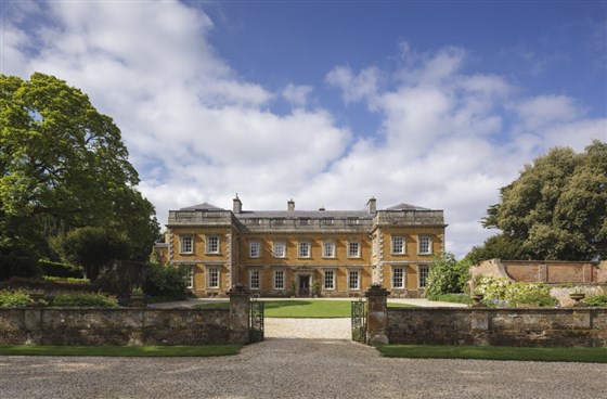 Farnborough Hall, Warwickshire <span style='font-size:8px;'>®National Trust Images/John Hammond</span>