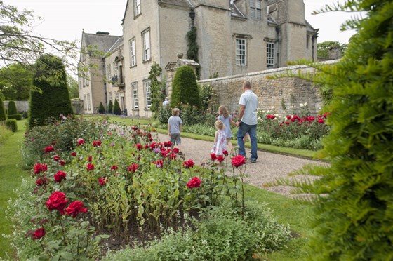 Nunnington Hall, North Yorkshire <span style='font-size:8px;'>®National Trust Images/Paul Harris</span>