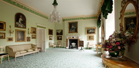 The grand interior of the drawing room ® The National Trust for Scotland