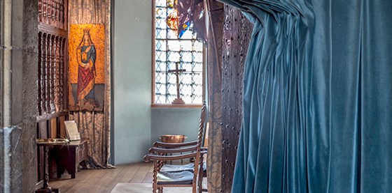 Exquisite interiors <span style='font-size:8px;'> ® The National Trust for Scotland </span>
