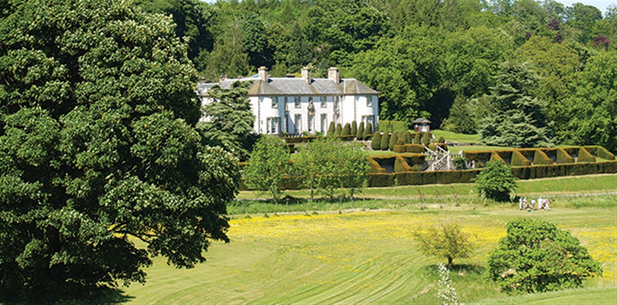 Hill of Tarvit Mansionhouse <span style='font-size:8px;'> ® The National Trust for Scotland </span>