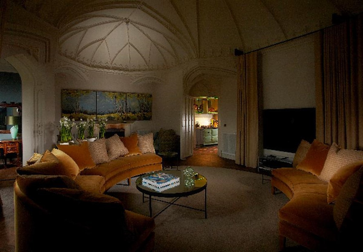 Spring Cottage Lounge