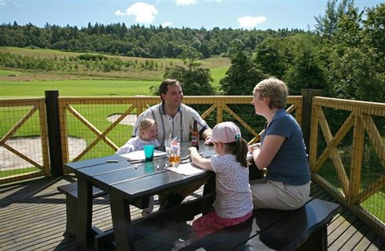 Bite to eat at Action Glen 