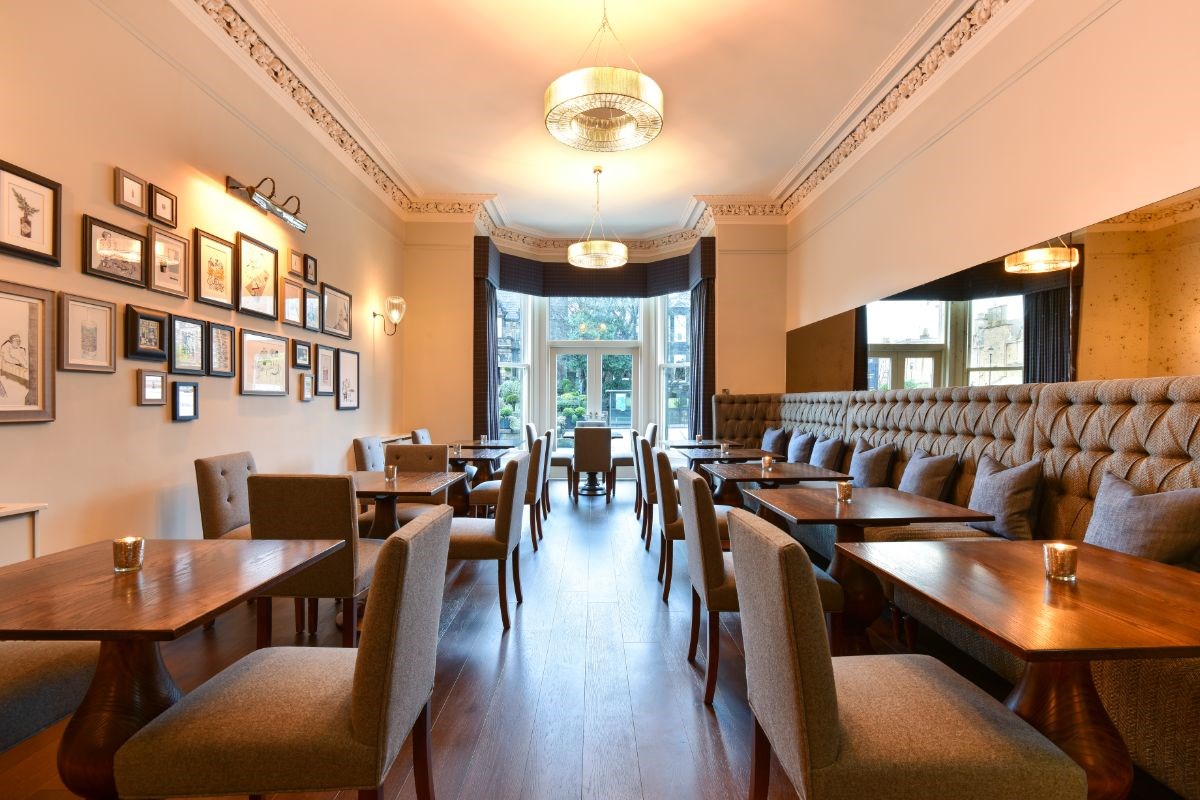 Stroma Lounge in Hampton House